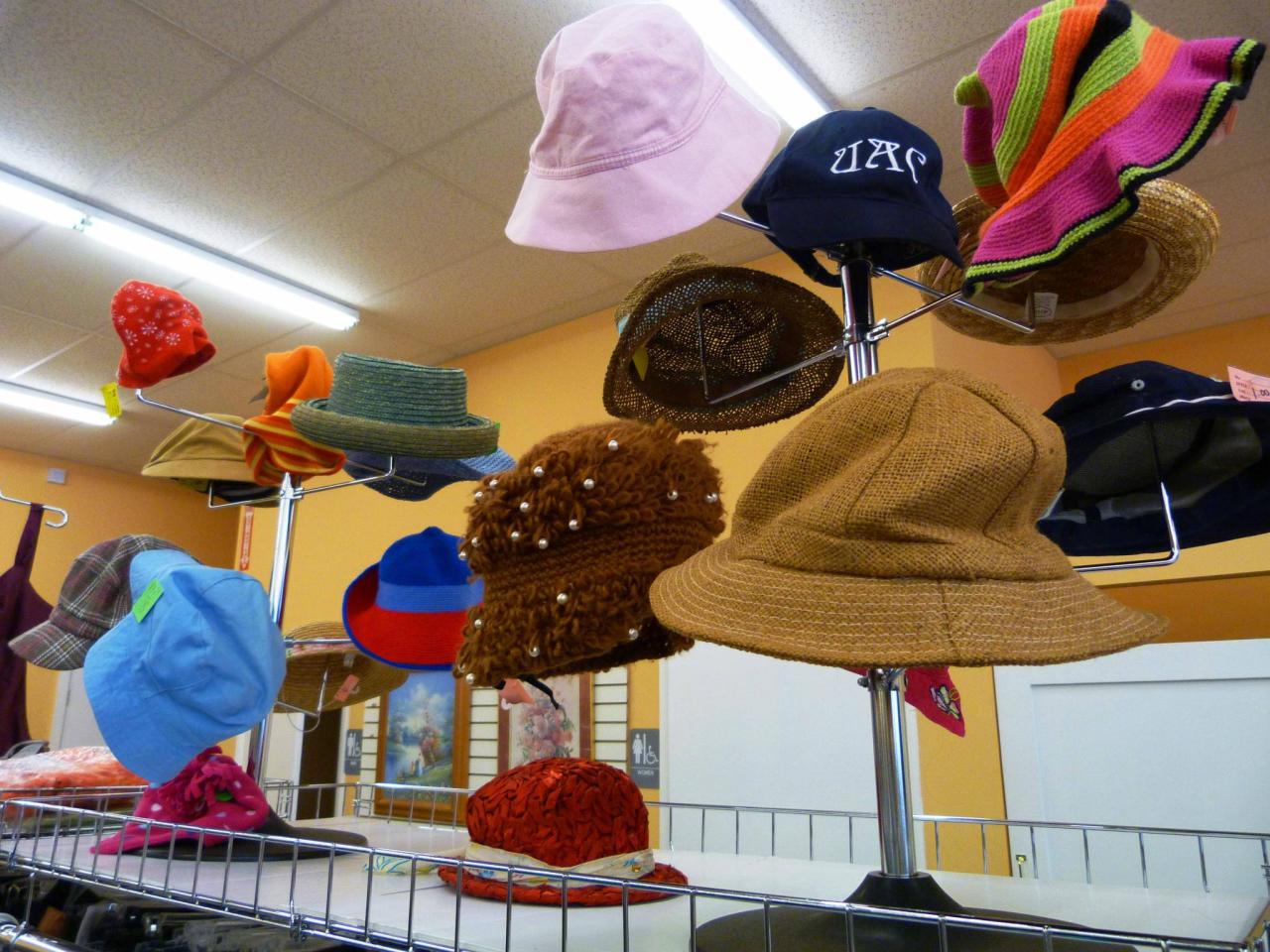 A Beginner’s Guide to Thrift Shopping for Clothes, Bags, and Shoes