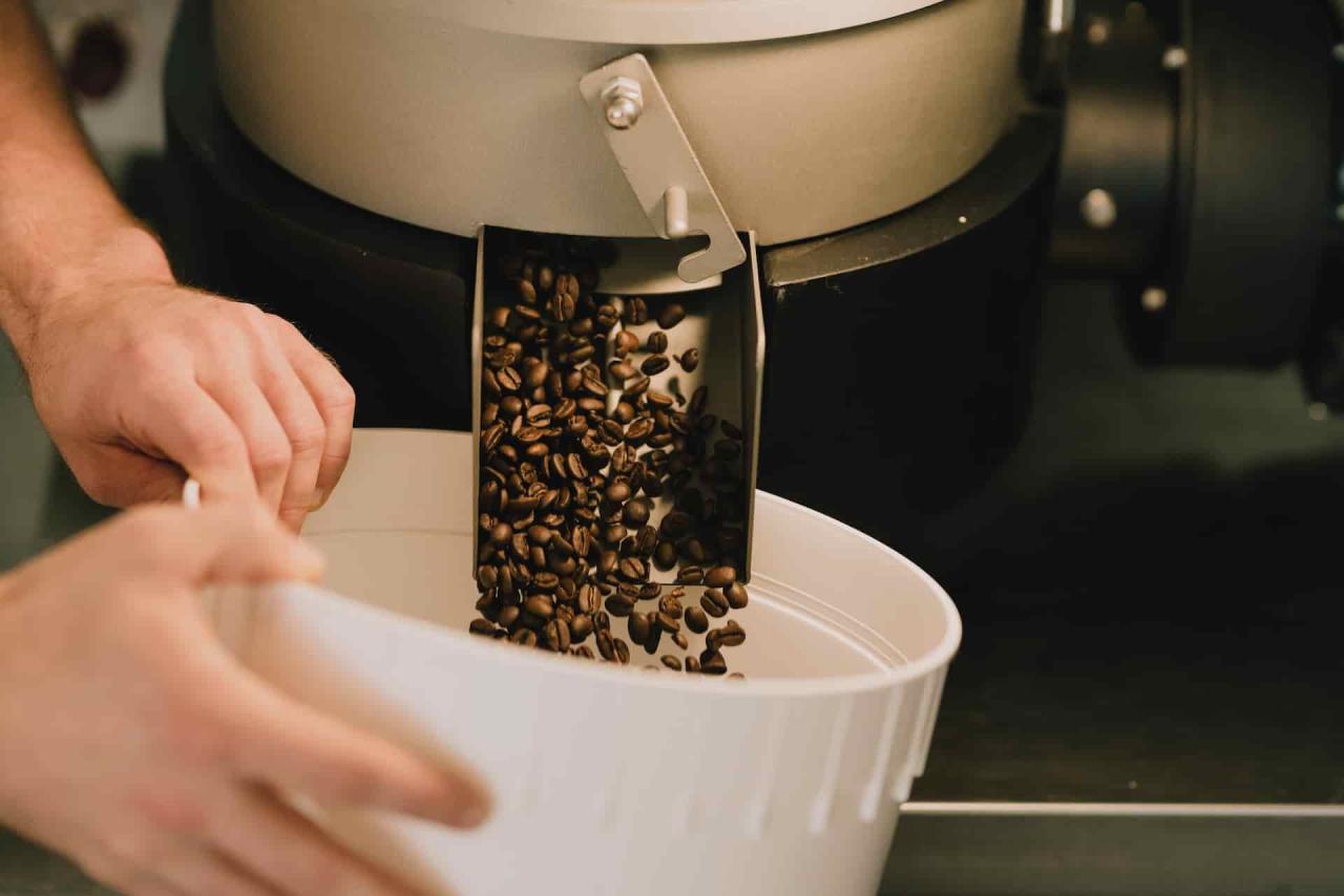 The Difference Between Light Medium and Dark Roast
