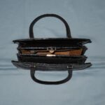 Where to Find Authentic Vintage Handbags for Style